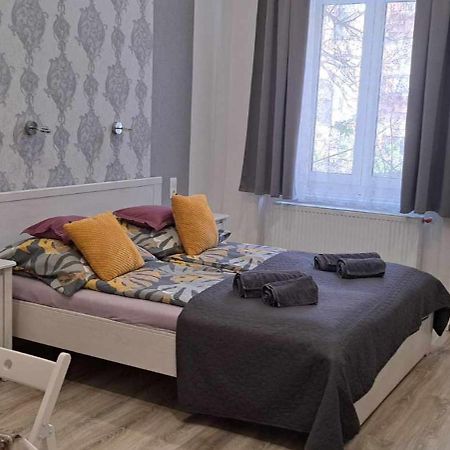 Pompar Belvarosi Apartman Szeged Exterior photo