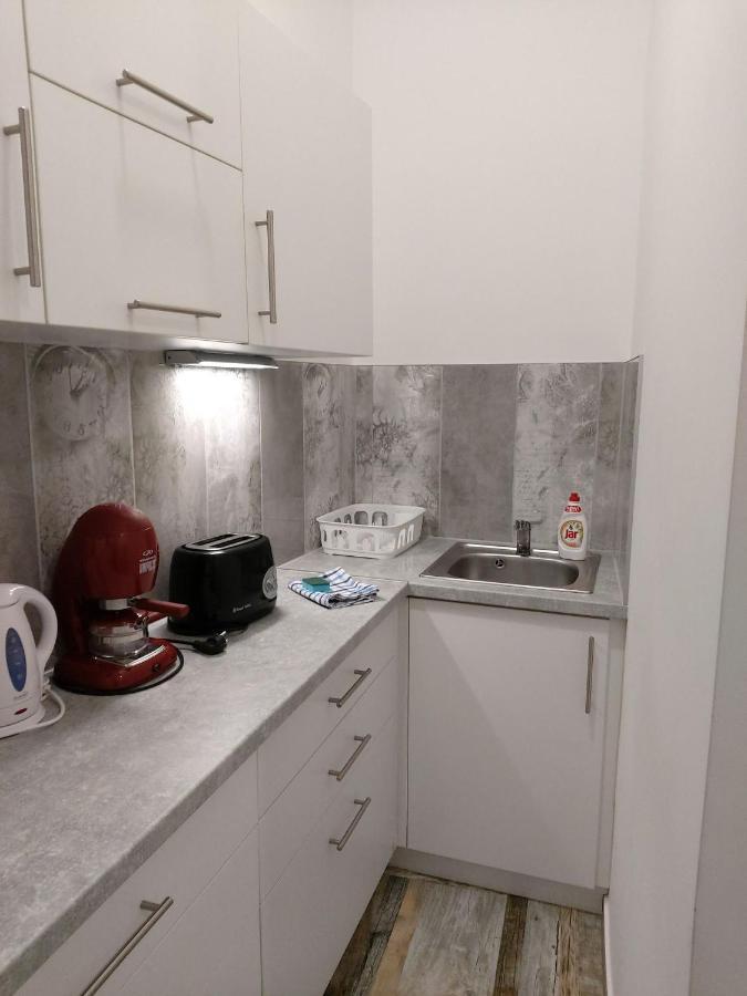 Pompar Belvarosi Apartman Szeged Exterior photo