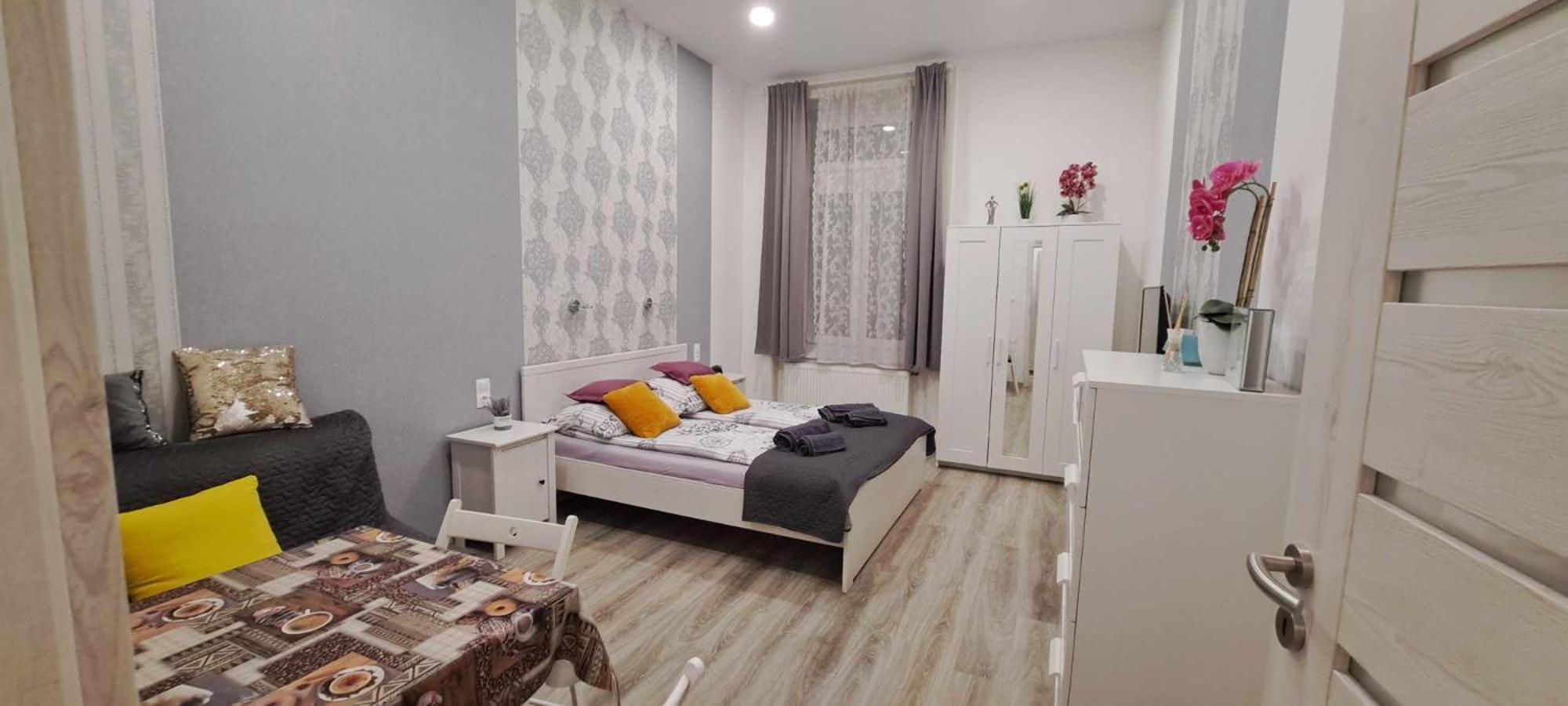 Pompar Belvarosi Apartman Szeged Exterior photo